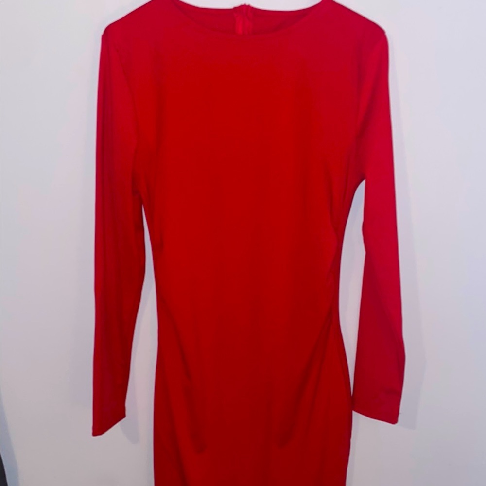 Elegant Red Long Sleeve Dress